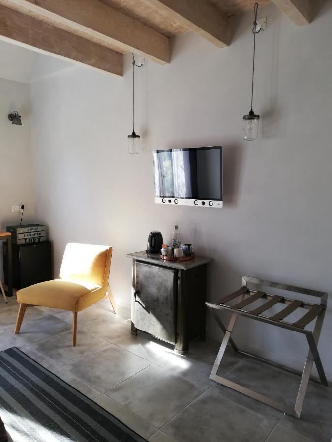 Les Perluetes Hotel Carennac Ngoại thất bức ảnh